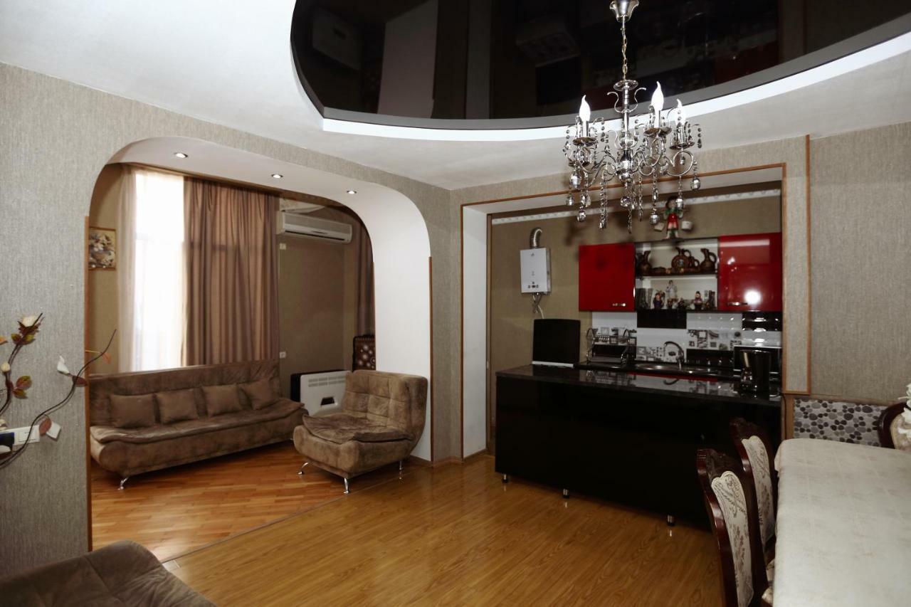 Lela Apartments Тбилиси Экстерьер фото